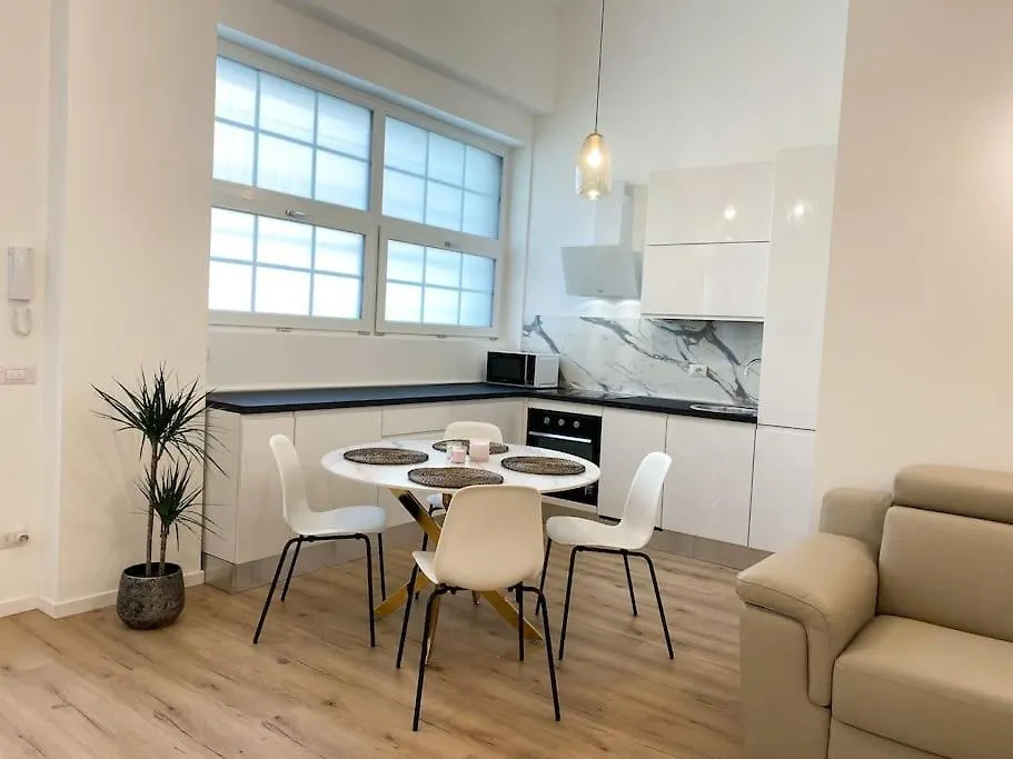 Apartment -Allianz Mico-San Siro-Center- Lux Charming Apt Milan Italy