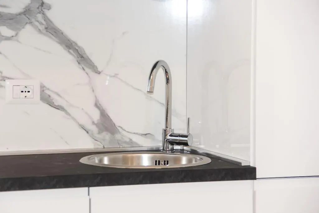 -Allianz Mico-San Siro-Center- Lux Charming Apt Milan 0*,  Italy